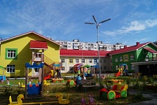 Входная группа Детский сад № 204.  Ворошилова,  54